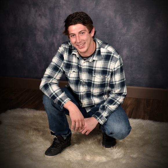 Meet your Posher, Andrew - Picture 1 of 1